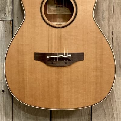 Takamine CP400NYK New Yorker Parlor Acoustic/Electric Guitar 2010s - Natural image 3