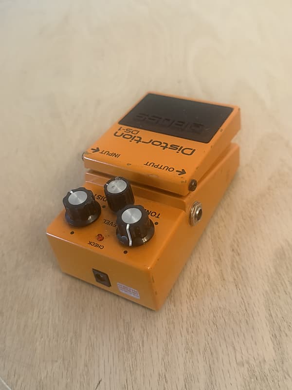 Boss DS-1 Distortion