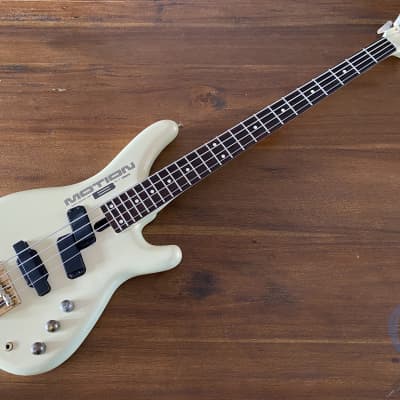 YAMAHA ベース MOTION B MB-Ⅲ SUPER EDITION Electric Bass Guitar Yamaha Motion B MB-III Super Edition