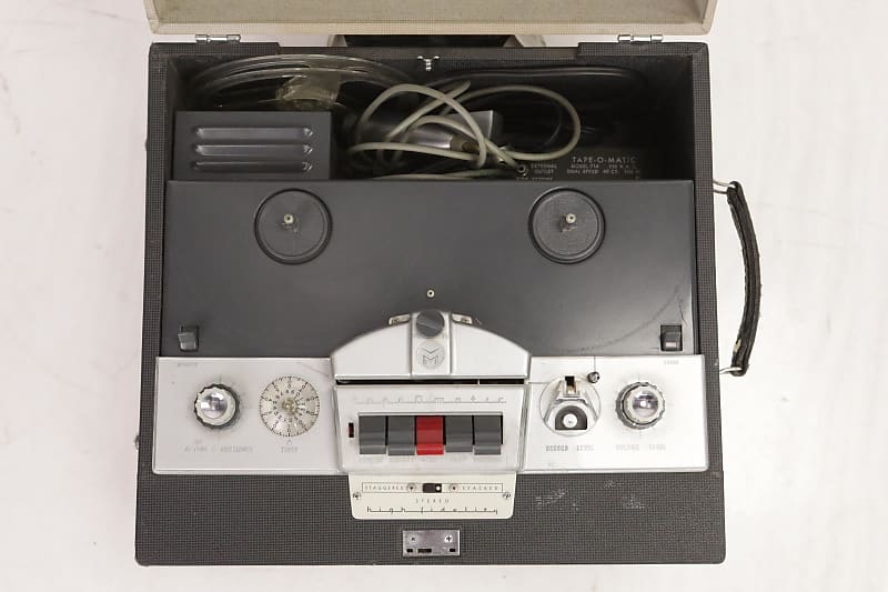 Voice of Music V-M TAPE-O-MATIC Model 744 Reel to Reel tested spins works
