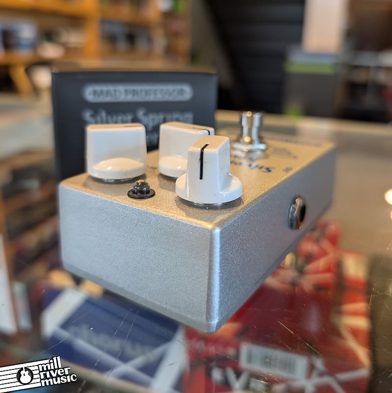 【美品】 MAD PROFESSOR Silver Spring Reverb Silver Spring Reverb Pedal | Mad Professor Amplification