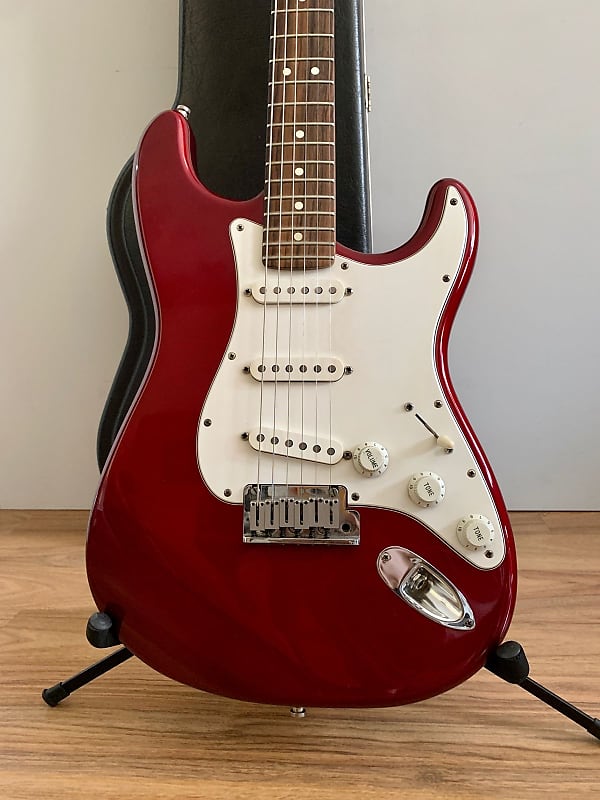Fender Stratocaster american standard  1997 Red image 1