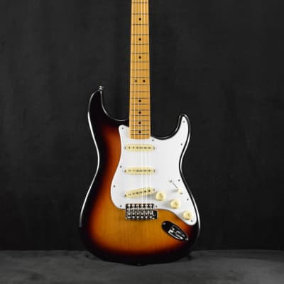 Fender Jimi Hendrix Stratocaster 3-Color Sunburst Maple Fingerboard image 2