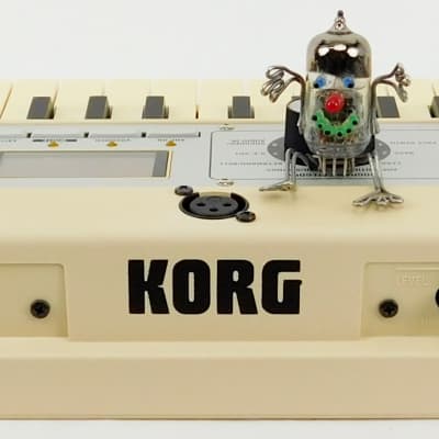 Korg Microkorg XL☆限定200台ベージュカラーモデル☆希少レア☆