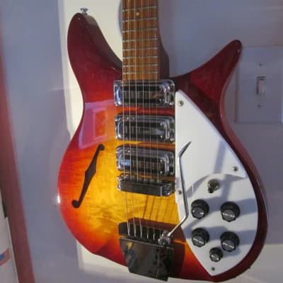 Rickenbacker 320 / 325 Beatlebacker Guitar  '80 Aged Fireglo GORGEOUS image 2
