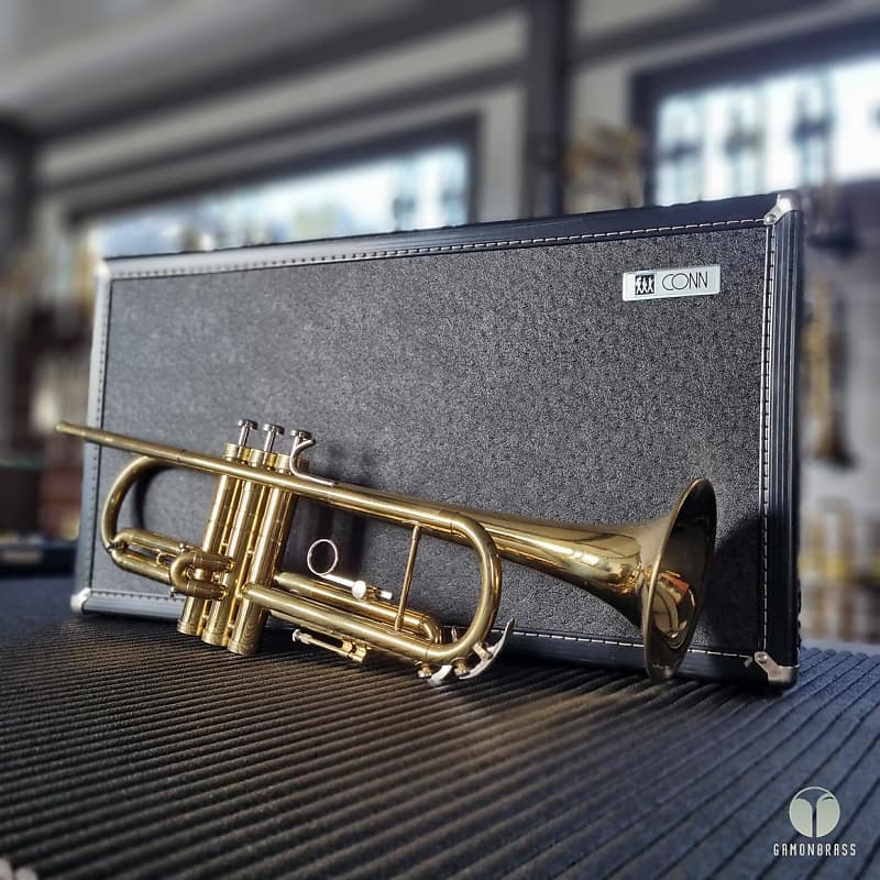 C.G. Conn Artist Lightweight 8B Trumpet, Case, Conn | Reverb