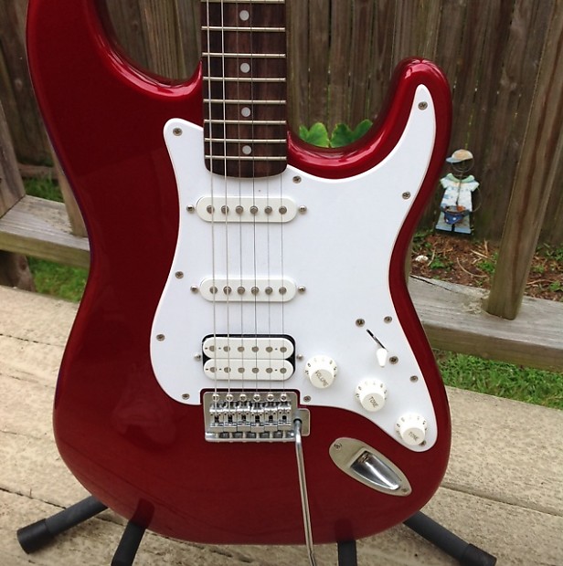 Squier stratocaster cherry red hot sale