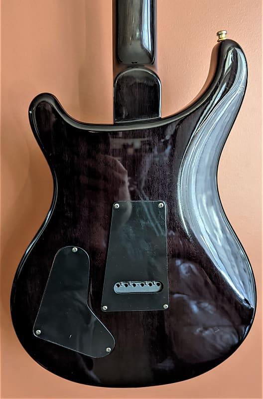 PRS SE Santana Model ブラック　値下げします！ PRS SE Santana Black 2002 – Chicago Music Exchange