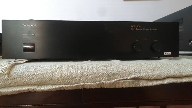 Parasound HCA500 stereo amplifier in very good condition  			
