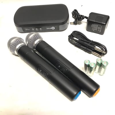 Innopow Wireless Microphone System 80 Channel Dual UHF Metal 200