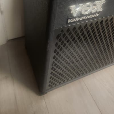 Vox Guitar Amplifier AD100VT-XL Guitar Amplifier Combo Amp image 4