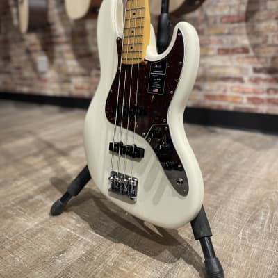 Fender American Professional II Jazz Bass - Olympic White image 2