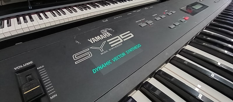 Yamaha SY35 デジタル 縛っ ベクター シンセサイザー