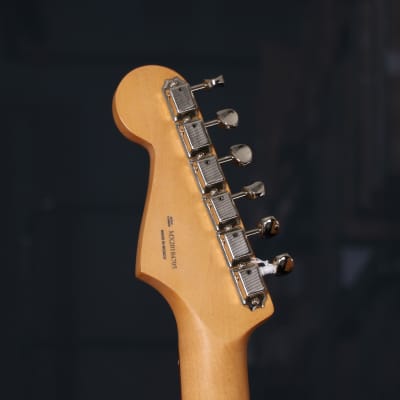 Fender Noventa Stratocaster, Pau Ferro Fingerboard, Crimson Red Transparent image 12