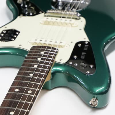 ギター FenderMadeinJapan Traditional60s Jaguar Fender Made in Japan Traditional 60s Jaguar 3-Color Sunburst