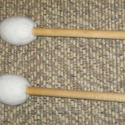 ONE pair new old stock Regal Tip 607SG, GOODMAN # 7 BRILLIANT STACCATO TIMPANI MALLETS - hard oval core covered with oval shaped cream-ish damper white felt, hard rock maple handles / shaft (includes packaging) image 15