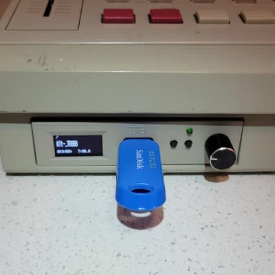 Floppy Drive Emulator USB for Roland MC-50 and MC-50 Mk II