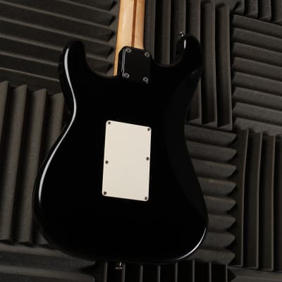 Fender "Squier Series" Floyd Rose Standard Stratocaster with Rosewood Fretboard 1994 - 1996 - Black image 9