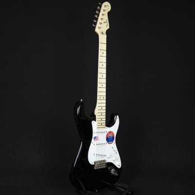 Fender Eric Clapton Stratocaster Maple Fingerboard Black 2022 (US22023462) image 7