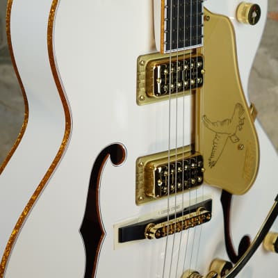 GRETSCH G6136T White Falcon Players Edition Hollow Body Single Cut