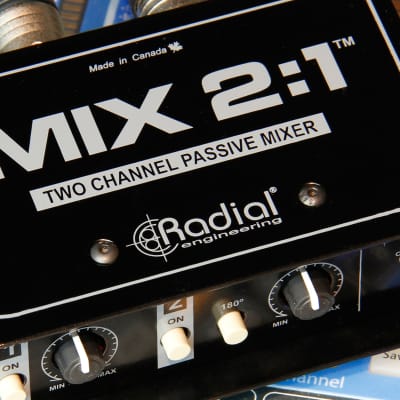Radial MIX2:1 Two-Channel Stereo to Mono Mixer image 2