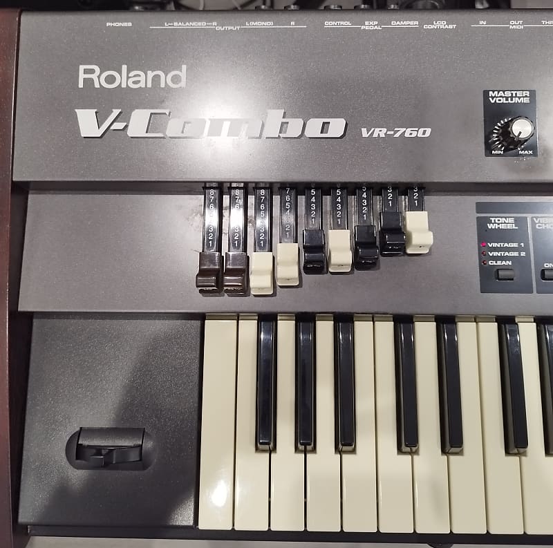 Roland V-combo VR-760 シンセサイザー　オルガン　76鍵盤 ローランド VR- 760 コンボオルガン - メルカリ