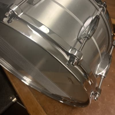 Gretsch G4164SA USA Custom Solid Aluminum 6.5x14" 10-Lug Snare Drum w/ T-Muffler Option image 5
