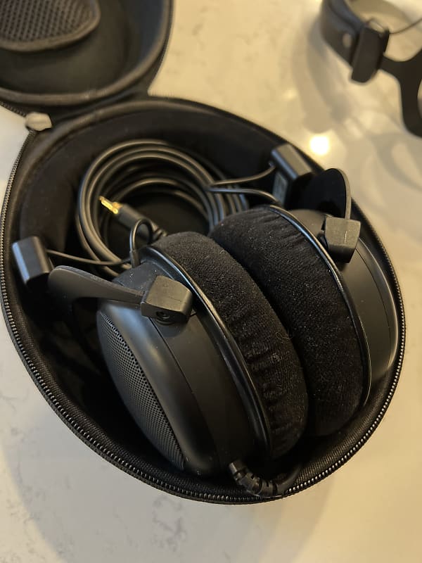 Beyerdynamic dt 880 black special edition 250 discount ohm