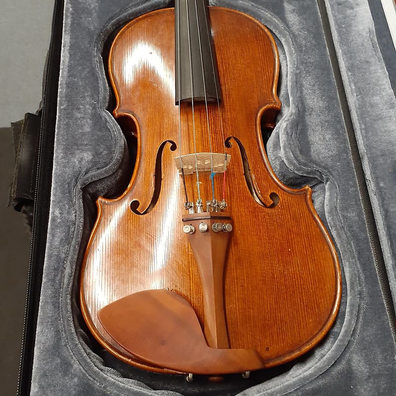 Stentor Student ST 4/4 violin