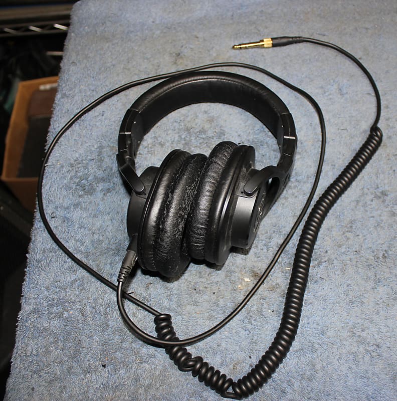Audio-Technica M40x/Headphones  			