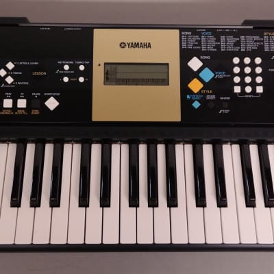 Yamaha YPT-220 キーボード 61鍵 ACアダプター付き ヤマハ | YPT-220 - ポータブルキーボード - 概要