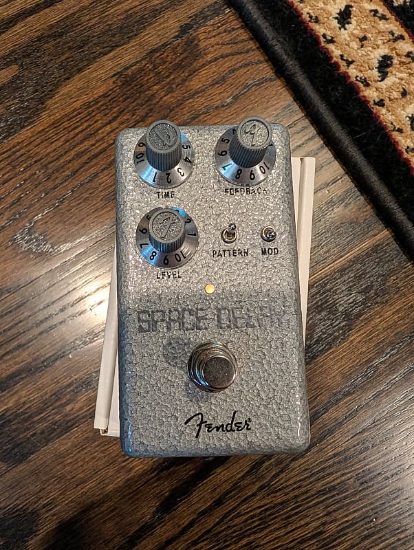 Fender Hammertone Space Delay