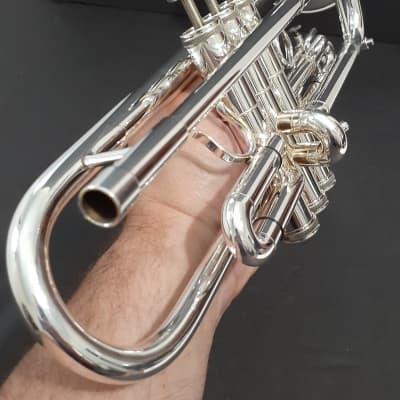 Getzen Eterna 770 Select Trumpet ,2 Mutes, 2 Mouthpieces & Case Silver image 11