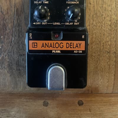 Pearl AD-08 Analog Delay | Reverb