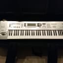 Korg Triton LE 61 with FREE Smartmedia card, stand and Gator case
