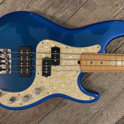 Fender 50th P-Bass Deluxe 4 string Bass - Maple Neck 1995 Trans Blue image 7