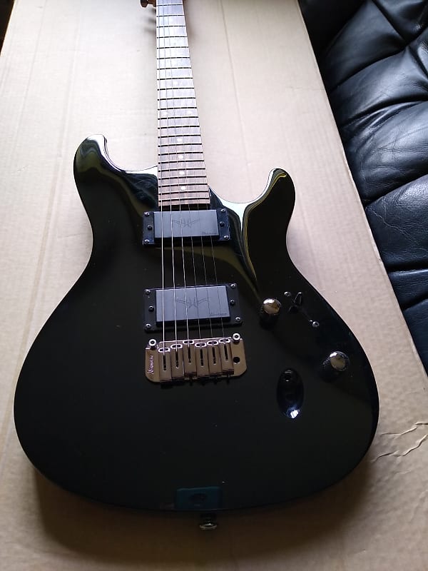 Ibanez SA Series 2009. Twin Humbuckers. Gloss Black