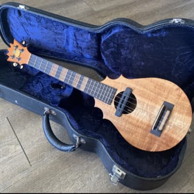 Koaloha "Pops" Custom Koa Pineapple Sunday Tenor Ukulele with pickup speaker installed contact me before purchase image 1