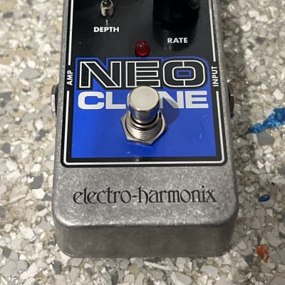 Electro-Harmonix Neo Clone Analog Chorus Pedal | Reverb