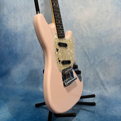 Fender Japan シェル ピンク ムスタング Amazon | Fender Made in Japan Traditional 60s Mustang