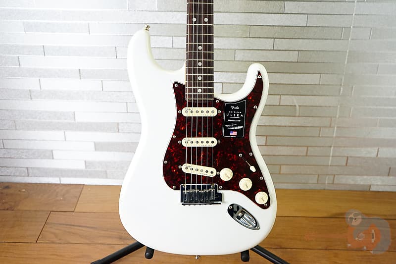 Fender American Ultra Stratocaster with Rosewood Fretboard - Arctic Pearl image 1