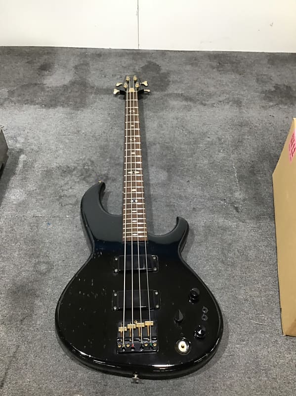 Aria Pro II SB Black n Gold II 1980s Black Super Bass guitar with 2  Pickups! / -450$ for 2 days