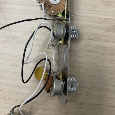 Unlock a World of Tone With the Telecaster Greasebucket Wiring Mod Fender telecaster greasebucket tone circuit harness