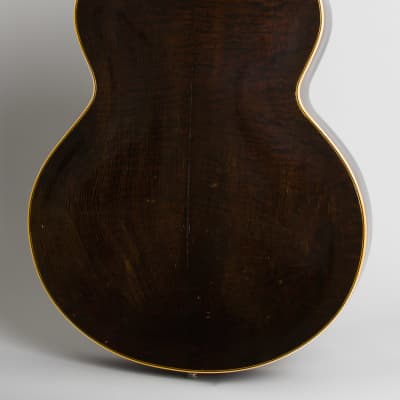 Gibson  L-7 Dual Floating Pickup Arch Top Acoustic Guitar (1947), ser. #A-1020, molded plastic hard shell case. image 4