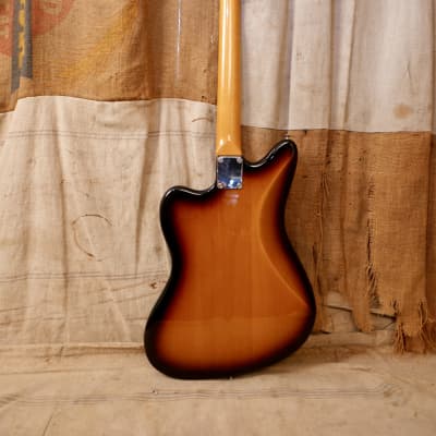 Fender MIJ '62 RI Jazzmaster 2018 - Sunburst image 6