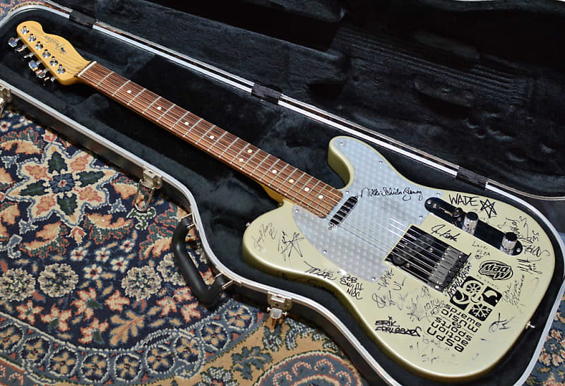 Fender USA Telecaster Red Hot Chili Peppers Signed RARE / Certificate of Authenticity imagen 1