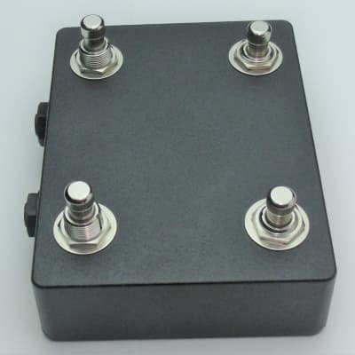 MM4B Four Button Momentary Remote Footswitch Pedal for Kemper and other effects image 5