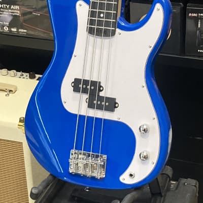 Lyman LP-150 P-Bass Rosewood Fingerboard Cobalt Blue - Floor Model (IM06082304) for sale