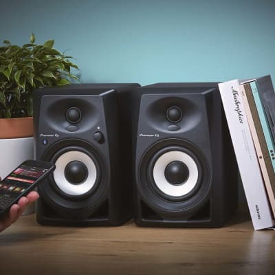 Pioneer DJ DM-40BT, 4 Inches Desktop Monitor Speakers (Pair) – Black image 9