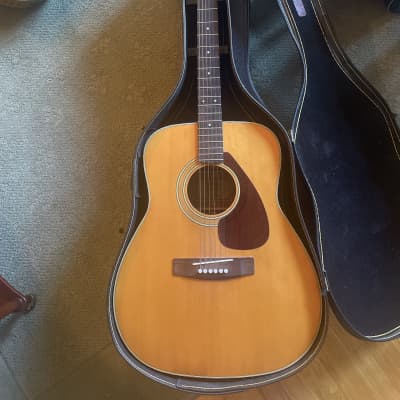 Yamaha FG-200 Jumbo Dreadnought Natural